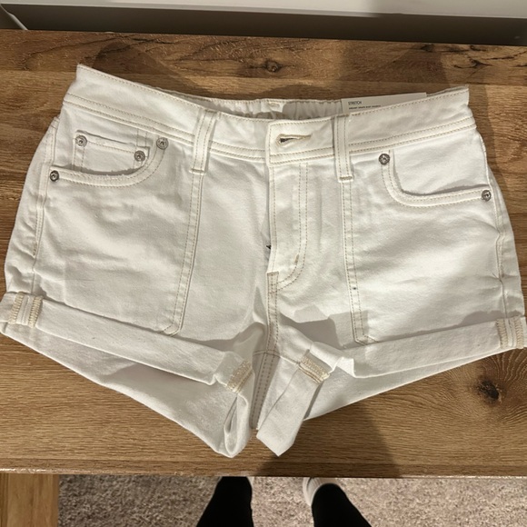 AE Dreamy Drape Easy Shortie - Picture 1 of 3